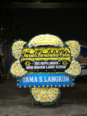Papan Bunga Duka di Cipaeh